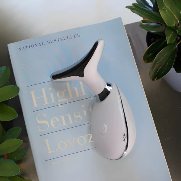 Glow Pro™ | Microcurrent Massager
